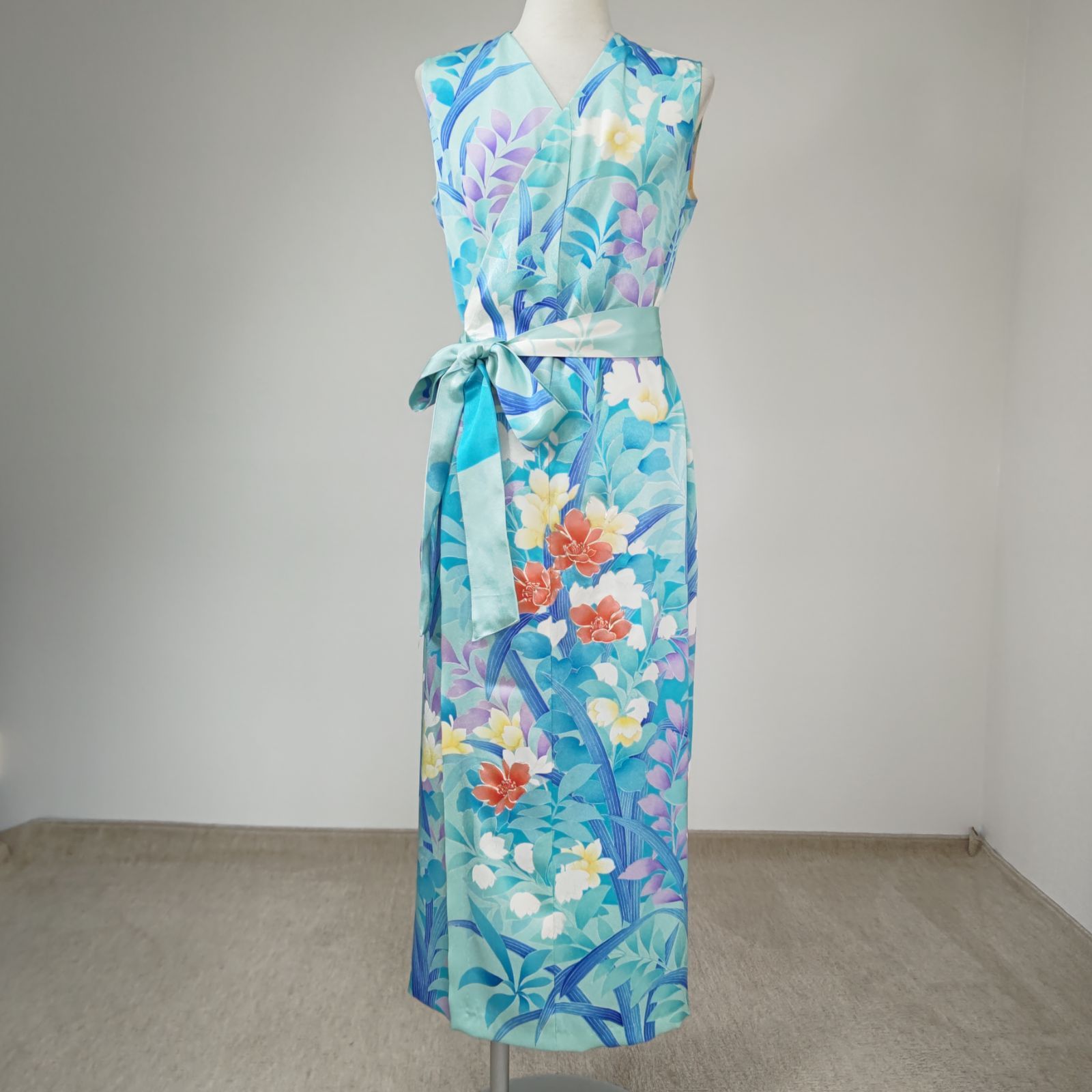 KISS バンド　リメイクワンピース　US古着　ヴィンテージ KISS バンド リメイクワンピース US古着 ヴィンテージ t シャツ