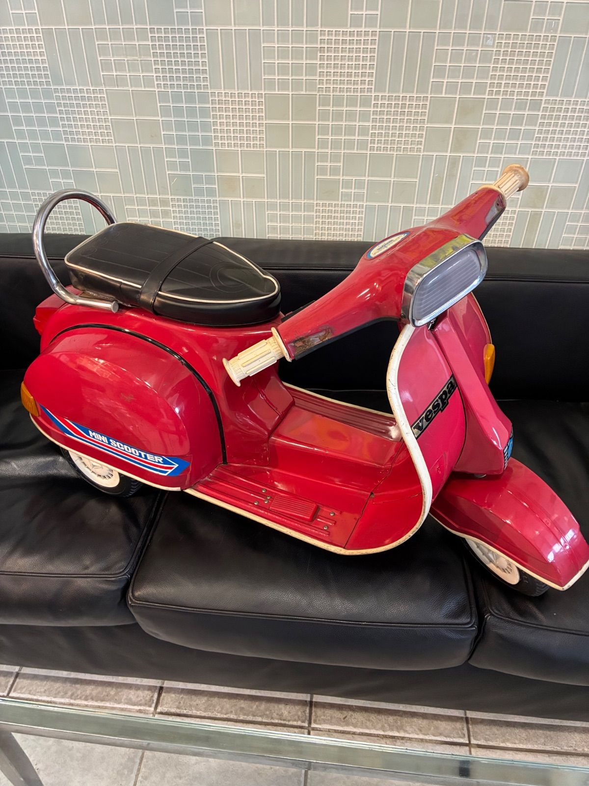 スチール製ミニベスパ‼️RED‼️ スチール製ミニベスパ‼️RED‼️ - メルカリ