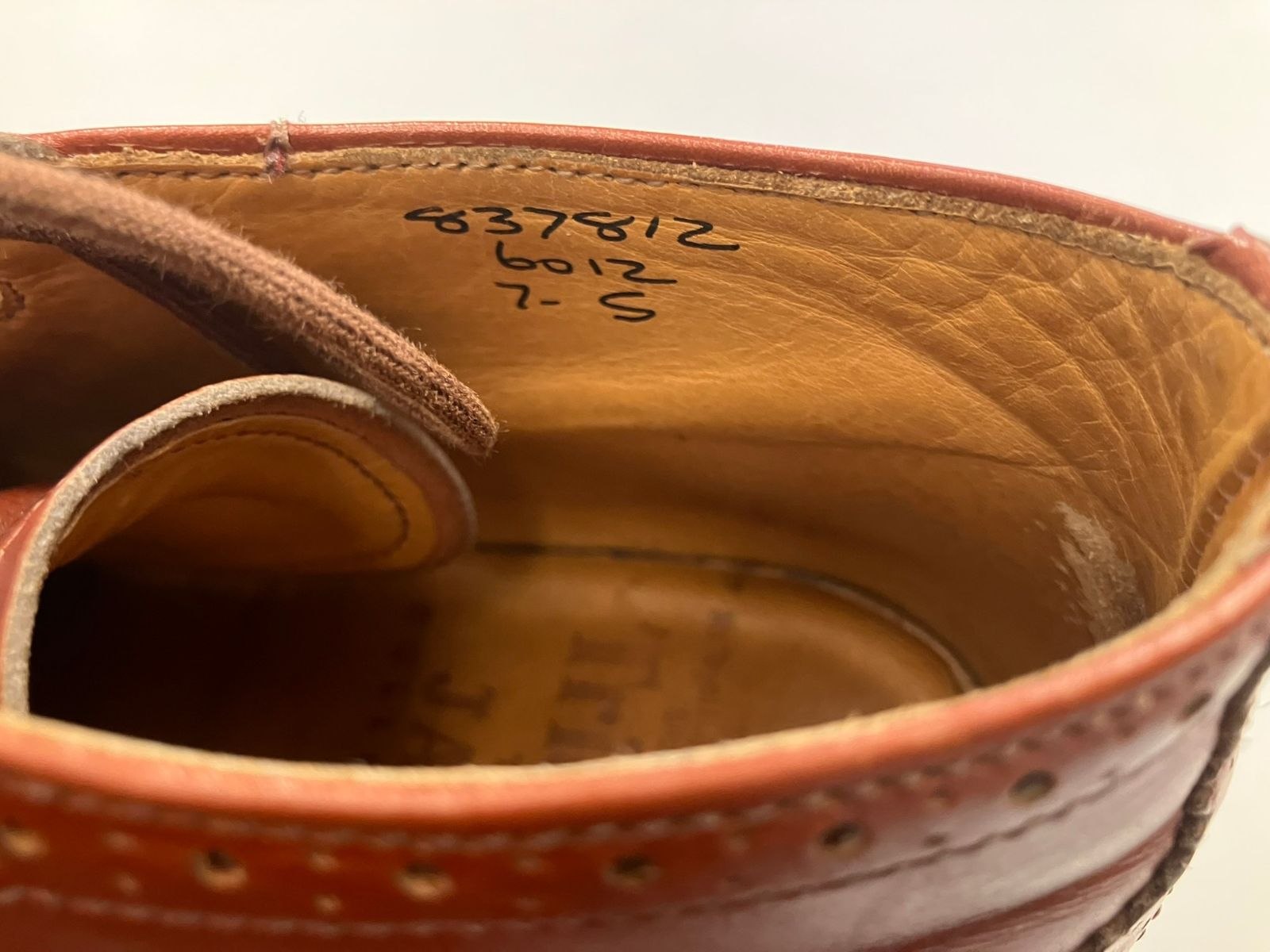 ENGLAND製◆【Tricker's】トリッカーズ◆UK10 28.5cm◆《チャッカブーツ》本革革靴 メンズ ビジネスシューズ ブラック 黒 カントリーブーツ