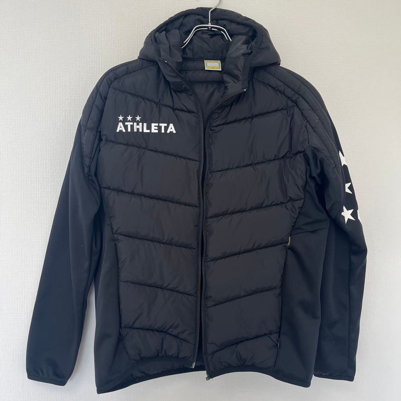 【ATHLETA】アスレタ　メンズ　ダウンジャケット　サッカー　部活　スポーツ　防寒　ブラック