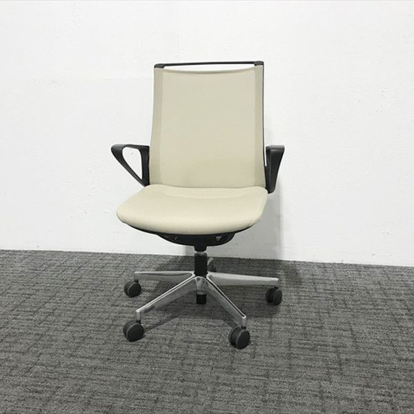 オカムラ モードチェア メッシュ オフィスチェア 肘付 ベージュ