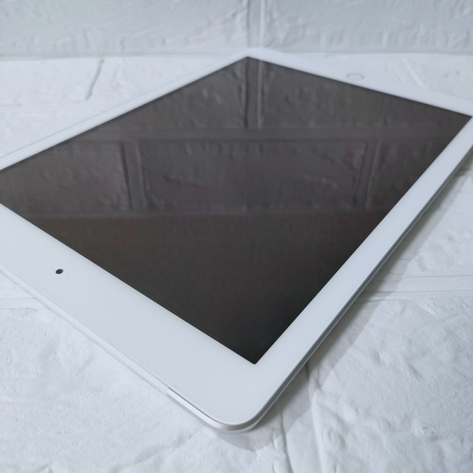 第6世代 iPad 32GB SIMフリー 管理No.s226