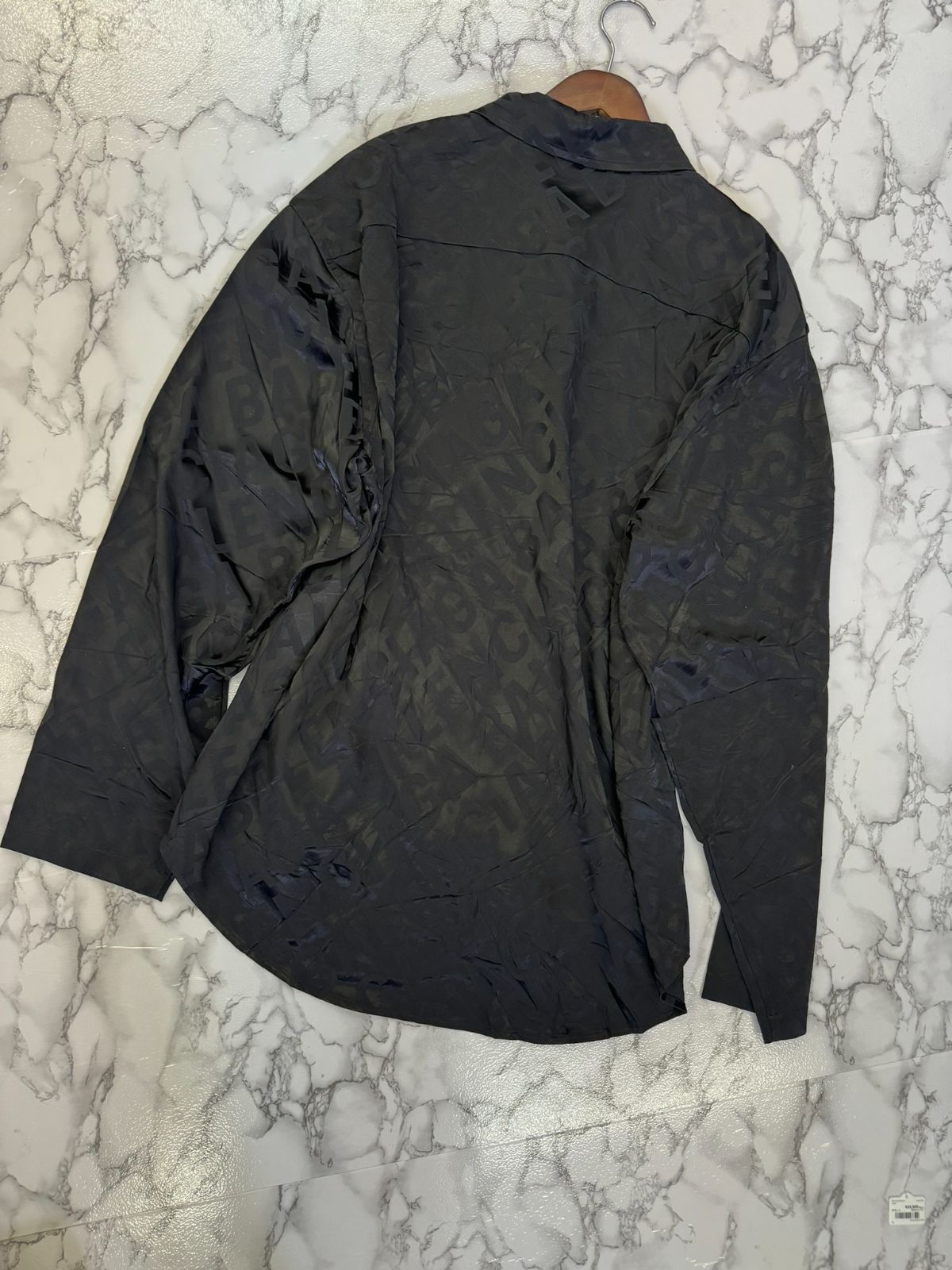 36サイズ　送料込　Balenciaga home wear サテンシャツ 36サイズ送料込Balenciaga home wear サテンシャツ