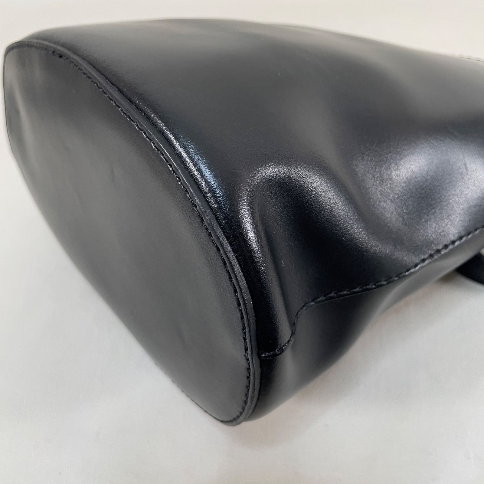 バケツバッグ ブラック