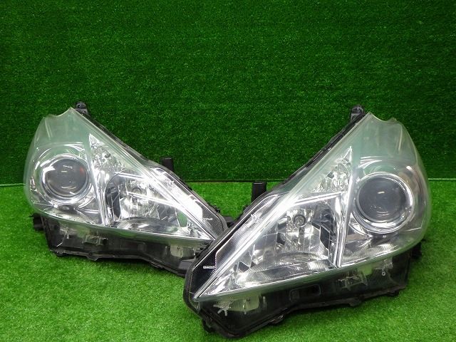 磨き済み トヨタ プリウスα ZVW40/ZVW41 前期 左右ヘッドライト