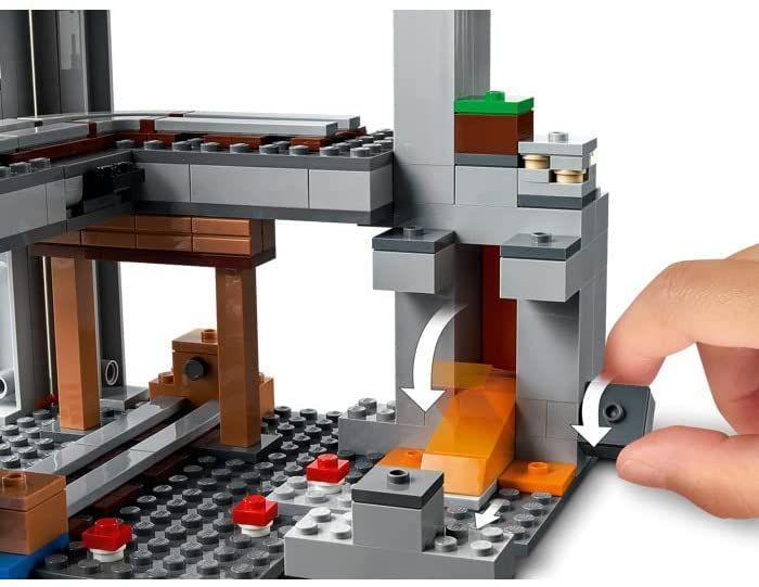 レゴ LEGO マインクラフト 最初の冒険 21169 - ネットショップ