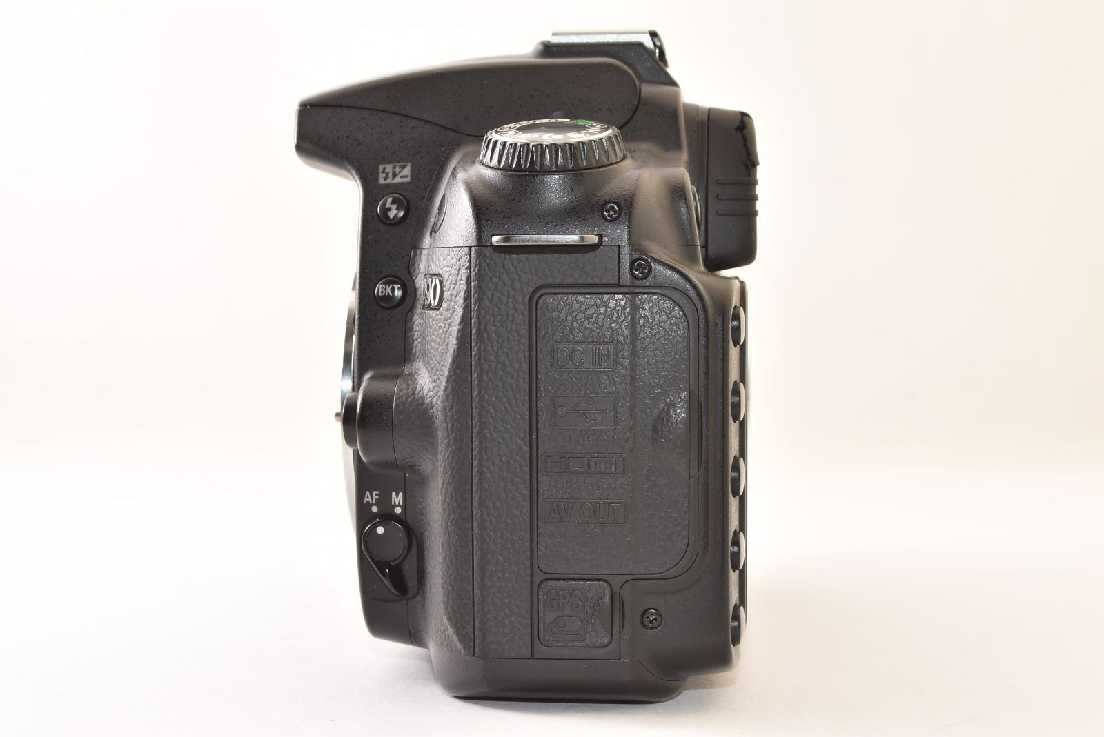 ★撮影枚数3,229枚・ジャンク品★ ニコン D90 ボディ #20912 ☆ジャンク品☆ Nikon ニコン D90 ボディ デジタル一眼レフカメラ