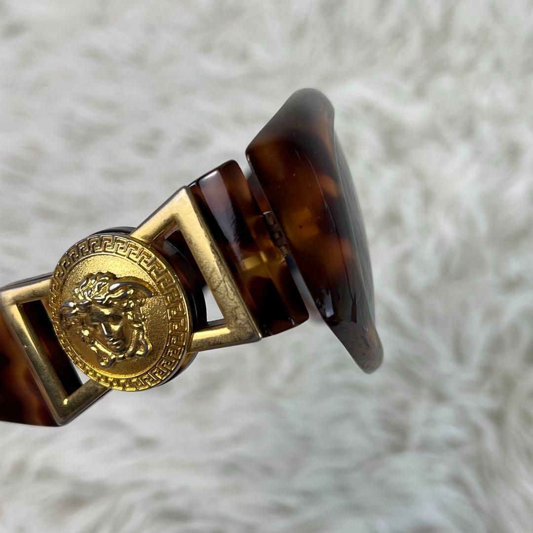 美品 GIANNI VERSACE サングラス レザーケース付き MOD424