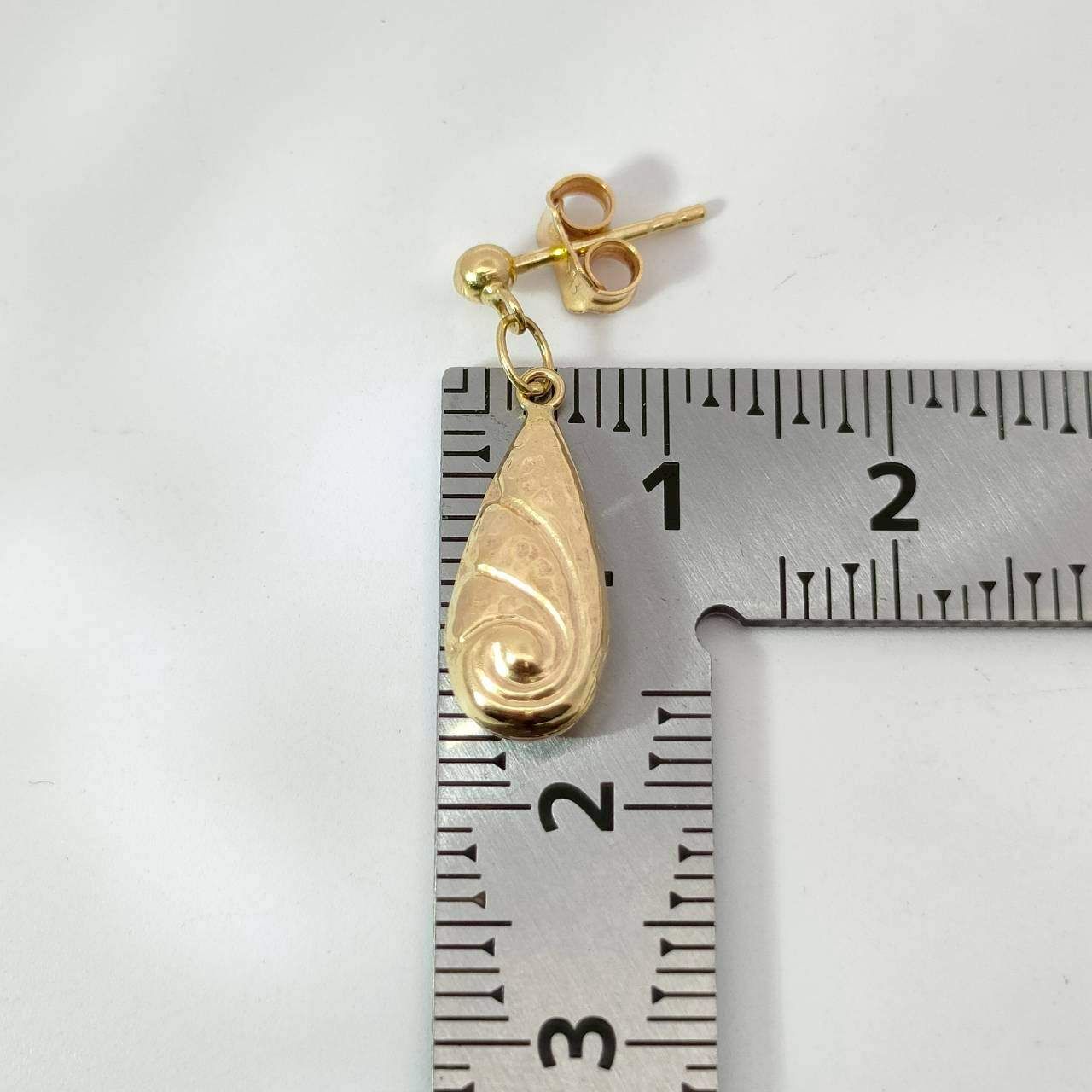 イタリア製 K18WG ピアス 美品 美品&イタリア製】K18WG ダイヤモンド