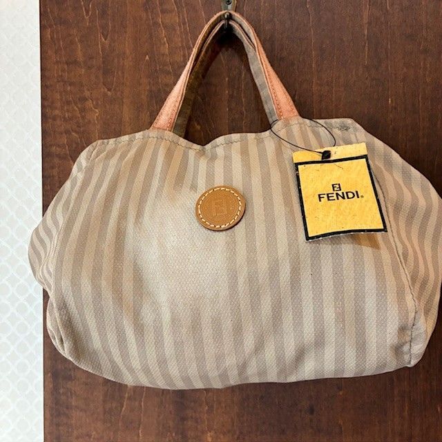 フェンディ FENDI ロゴレザー ナイロンレザー ハンドルポーチ