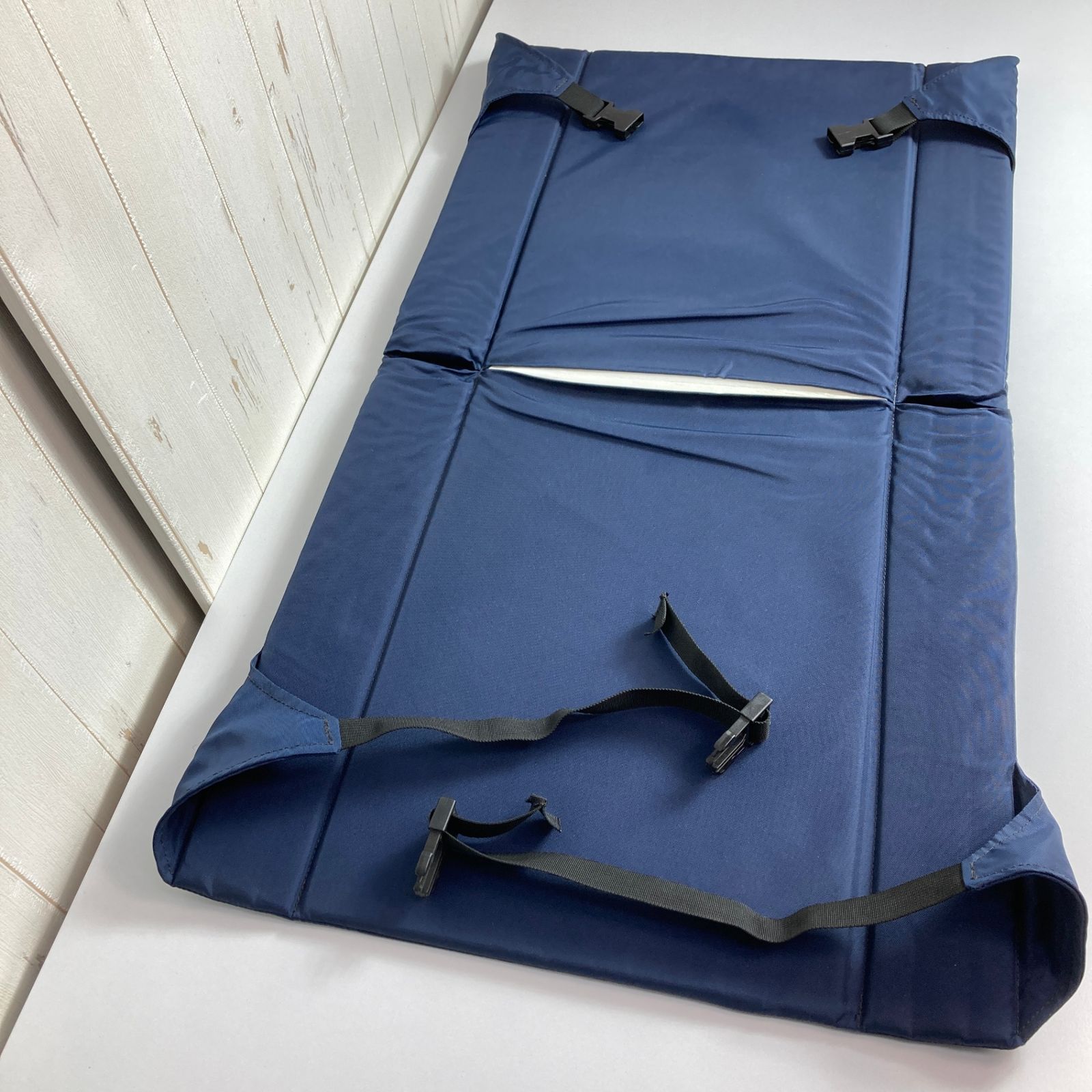 【OneSize ネイビー系】 1980s Crazy Creek ( クレイジークリーク ) ザ・チェア The Chair 生産終了モデル 入手困難 旧タグ グラウンドチェア 座椅子 キャンピングギア キャン OneSize ネイビー系】 1980s Crazy Creek ( クレイジークリーク