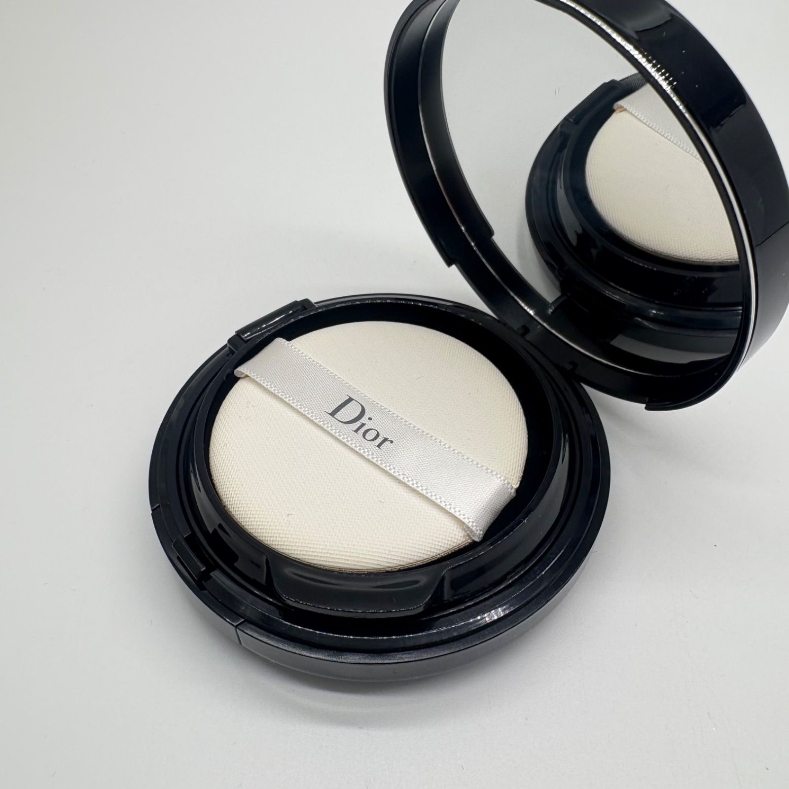 Dior クッションファンデーション ニュートラル DIOR ディオール クッションファンデーション 00 ニュートラル 野方店