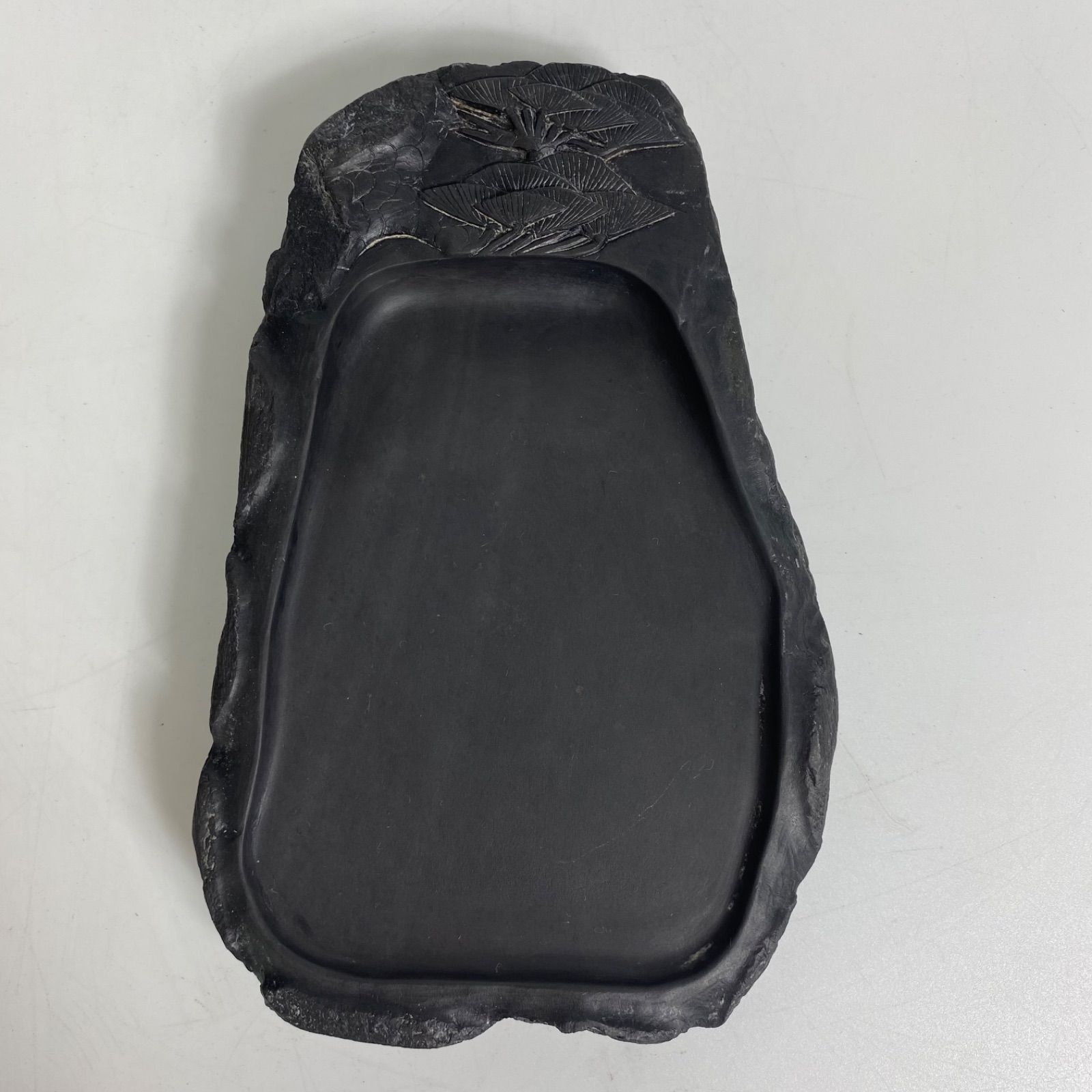 書道具 硯 古硯 端渓硯 端渓 中国 中国硯 中国美術 すずり 文房四宝 端渓硯 松彫刻 硯 木箱付き 中国硯 唐硯 文房四宝 書道用品 墨磨き