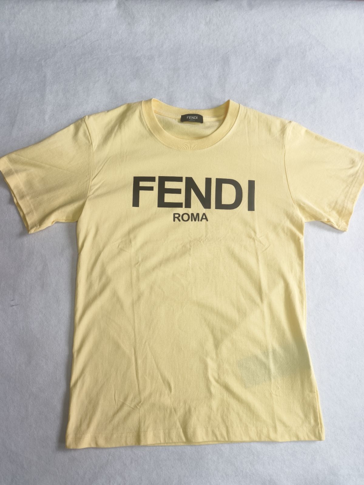 フェンディ FENDI  Tシャツ