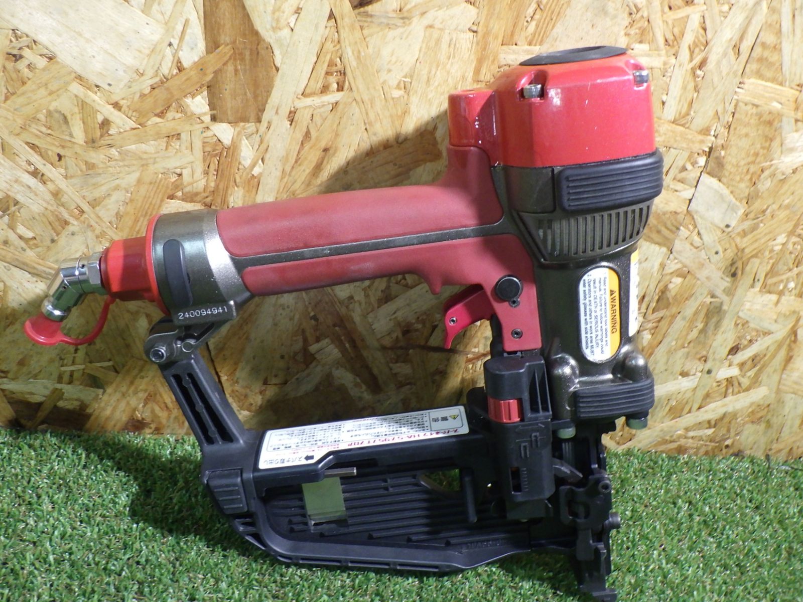 マックス 高圧 フロアタッカ HA-57 957Tフロア 肩巾9mm 長さ57mm エア工具 エアツール MAX フロアネイラ 品