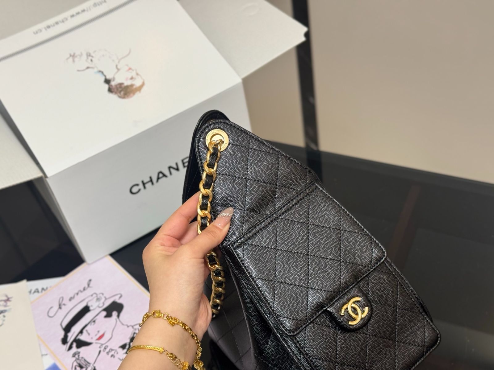 VINTAGE●CHANEL●シャネル ブラック バニティ ミニバック マトラッセ ミニ ヴァニティ チェーンショルダー ブラック 黒