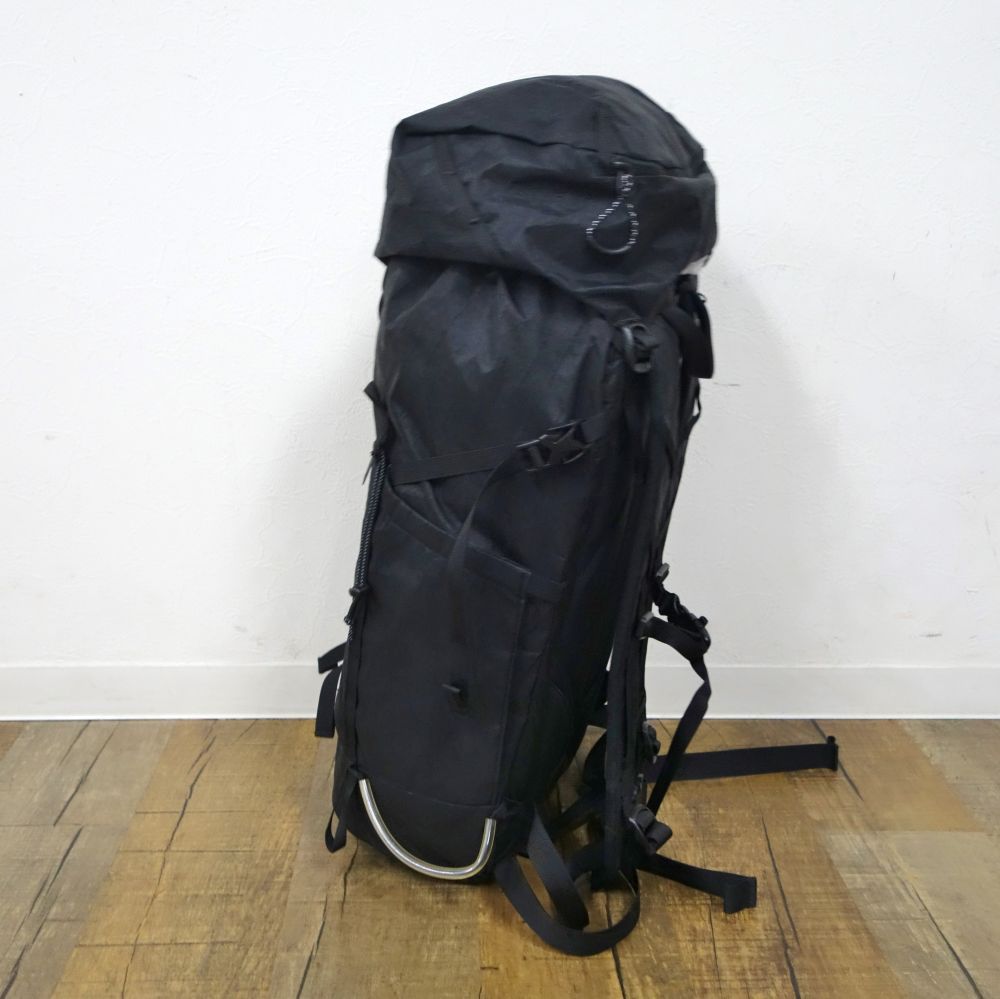 新品KELTY PEREGRINE 33L ブラック 新品 高強度＆収納力希少 SPECTRA PEREGRINE | BACKPACK | ITEM | 【KELTY ケルティ 公式サイト