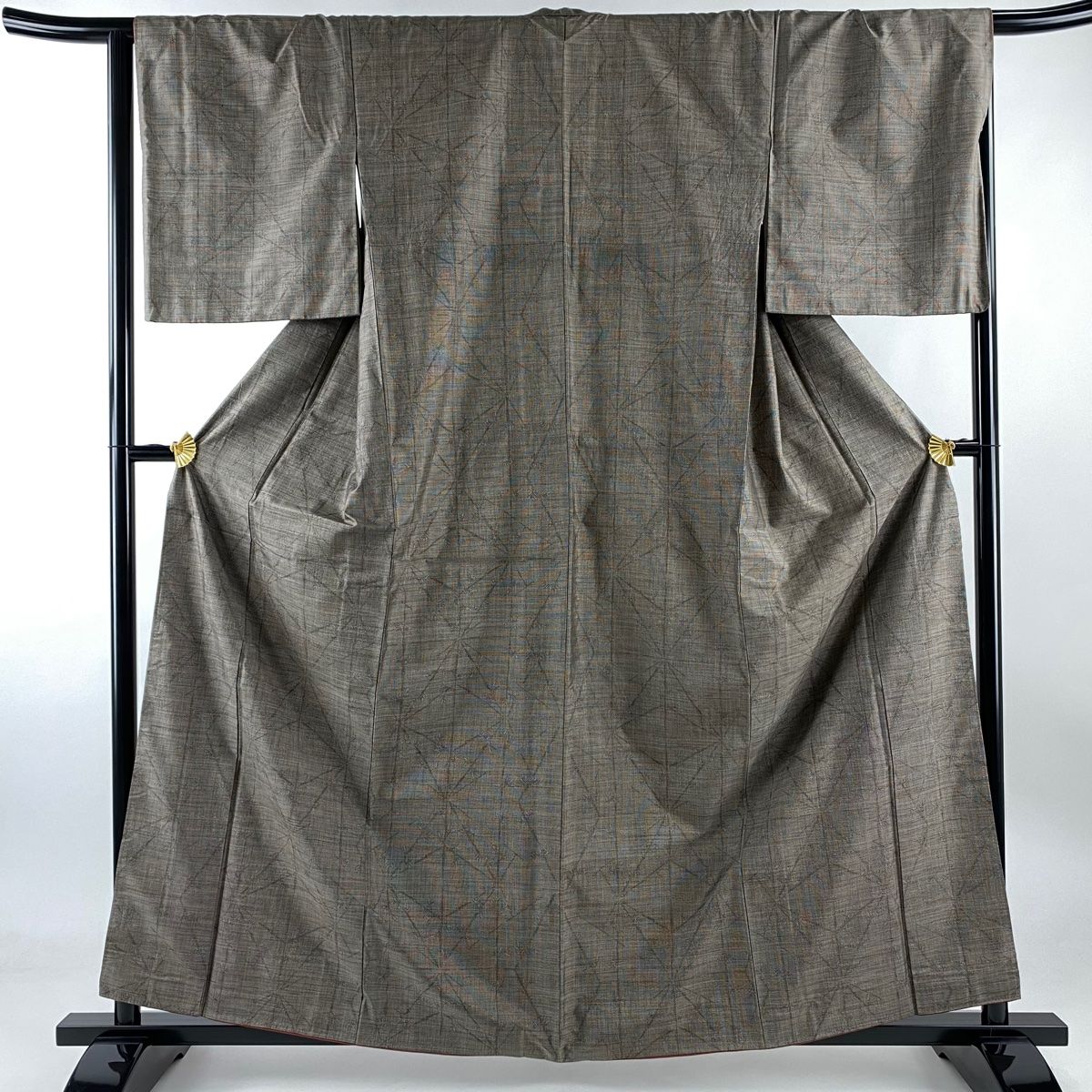 紬 身丈160.5cm 裄丈66.5cm M 袷 草花 幾何学 焦茶色 正絹 名品