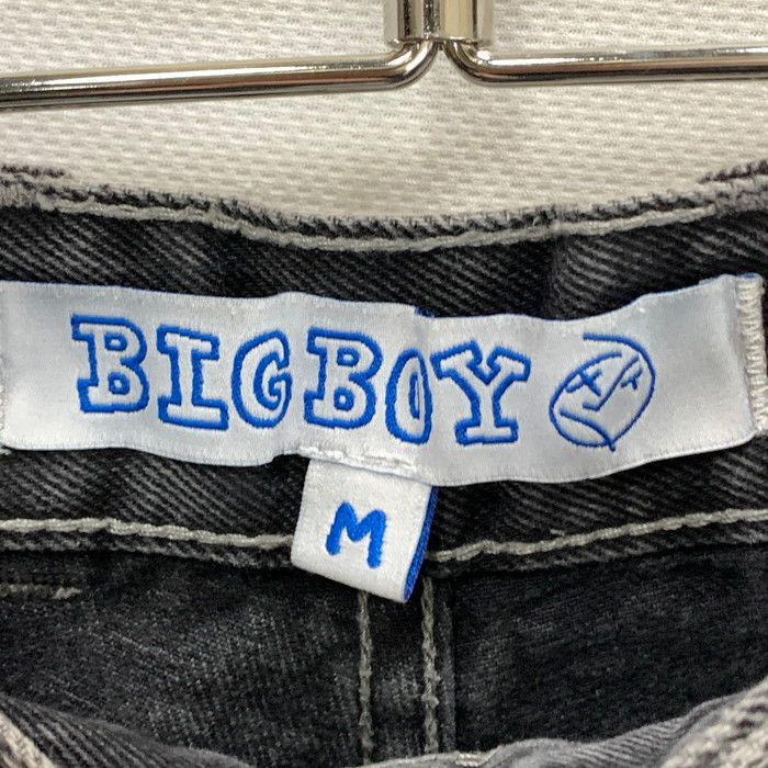 デニムパンツ