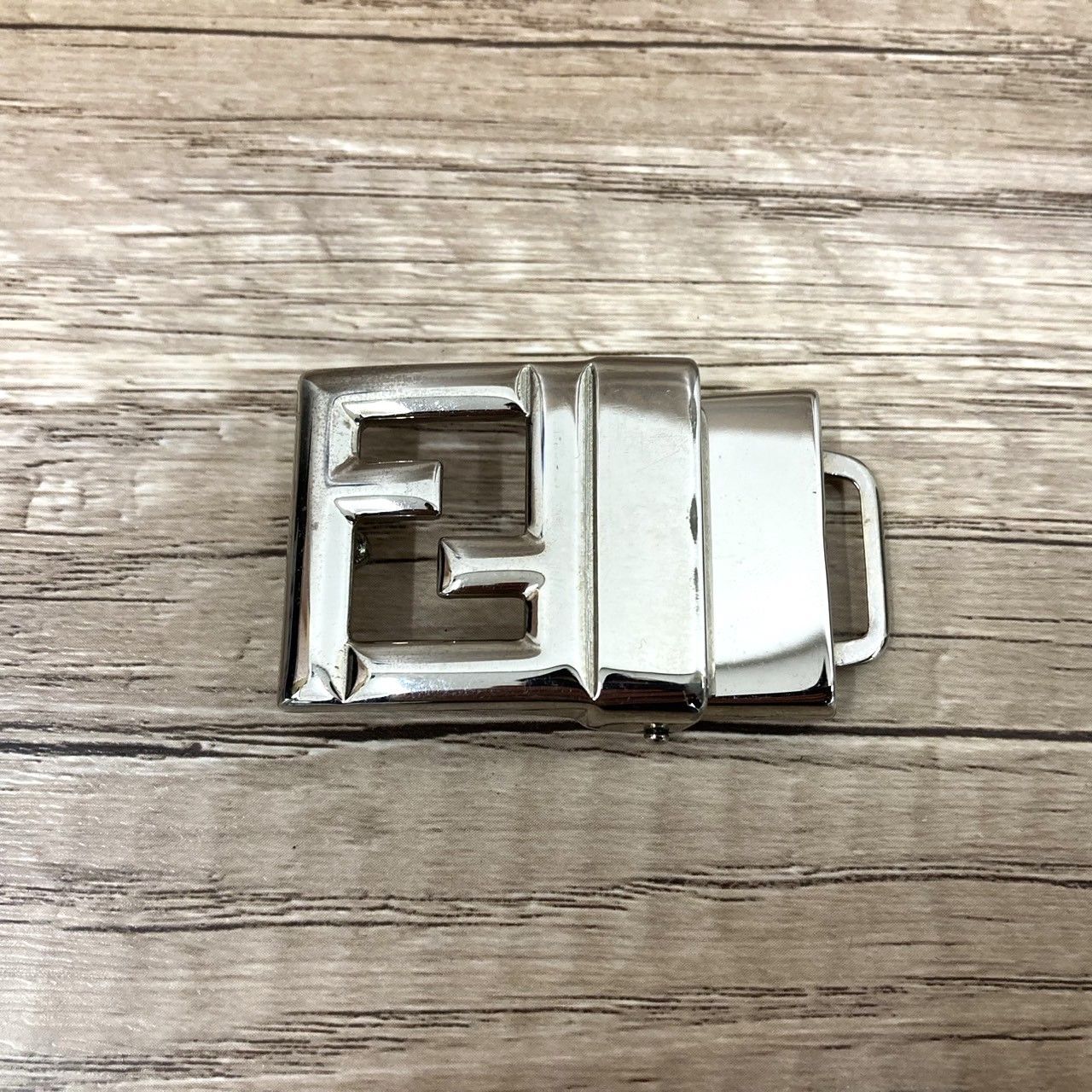 FENDI フェンディ ロゴ バックル FF ベルトなし シルバー - メルカリ
