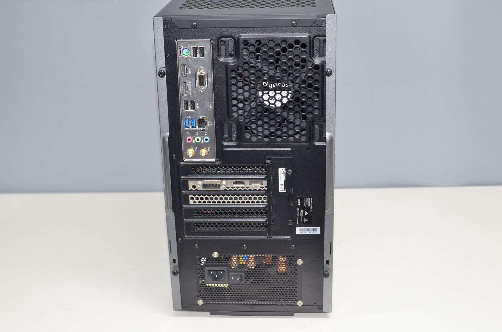 自作中古ゲーミングデスクトップPC Windows11/AMD Ryzen 5