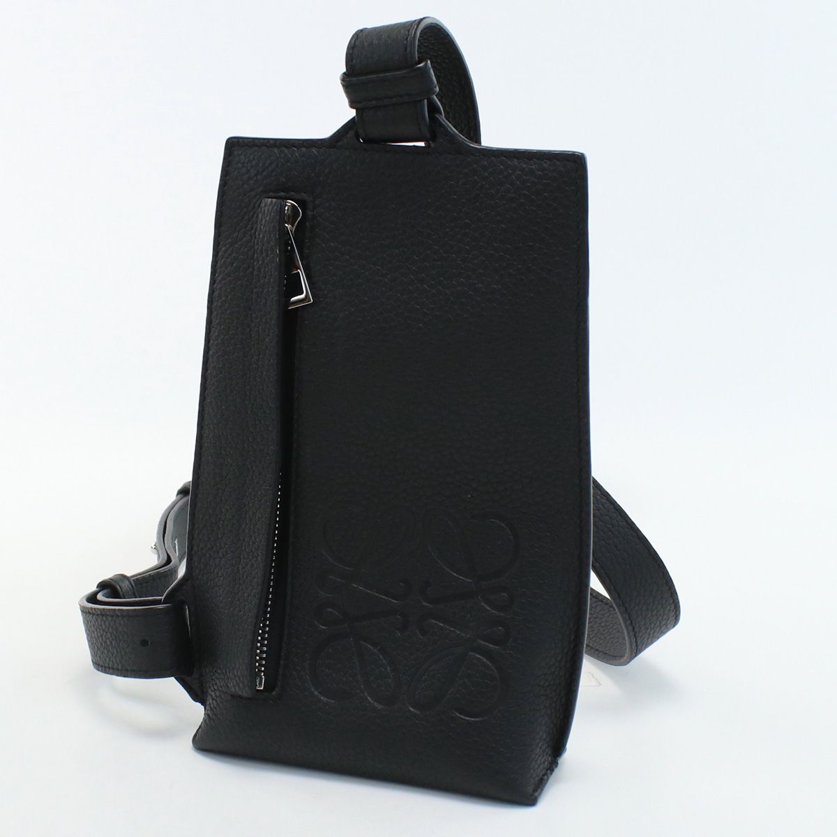 LOEWE 黒 レザー ショルダーバッグ バーティカルTポケット 【公式通販】