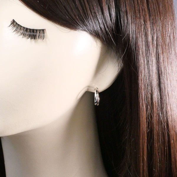 ピアス 総重量約0.9g