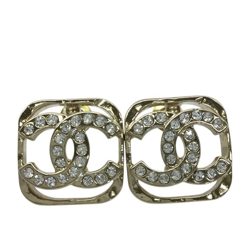 CHANEL 黒と金のスクエア型ピアス 楽天市場】スクエア ピアス chanelの通販