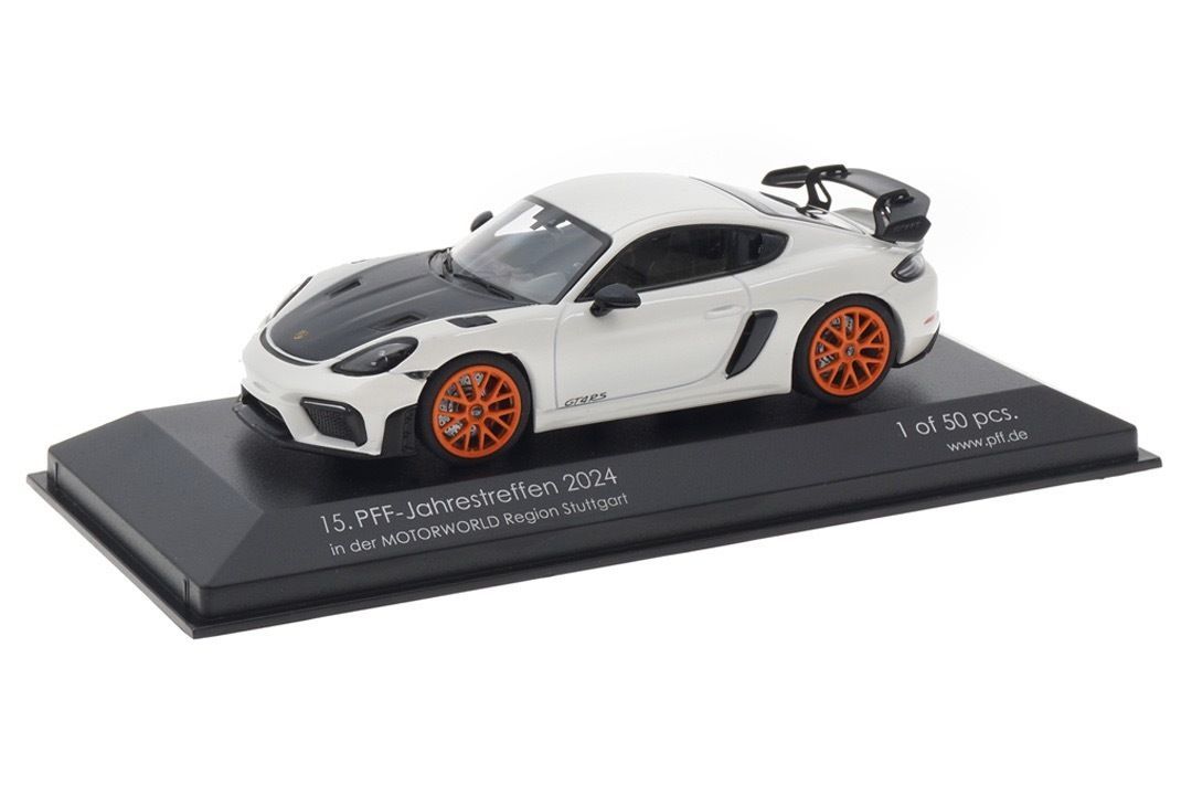 ミニチャンプス 1/43 ポルシェ 718 982 ケイマン GT4 RS 15.PFF