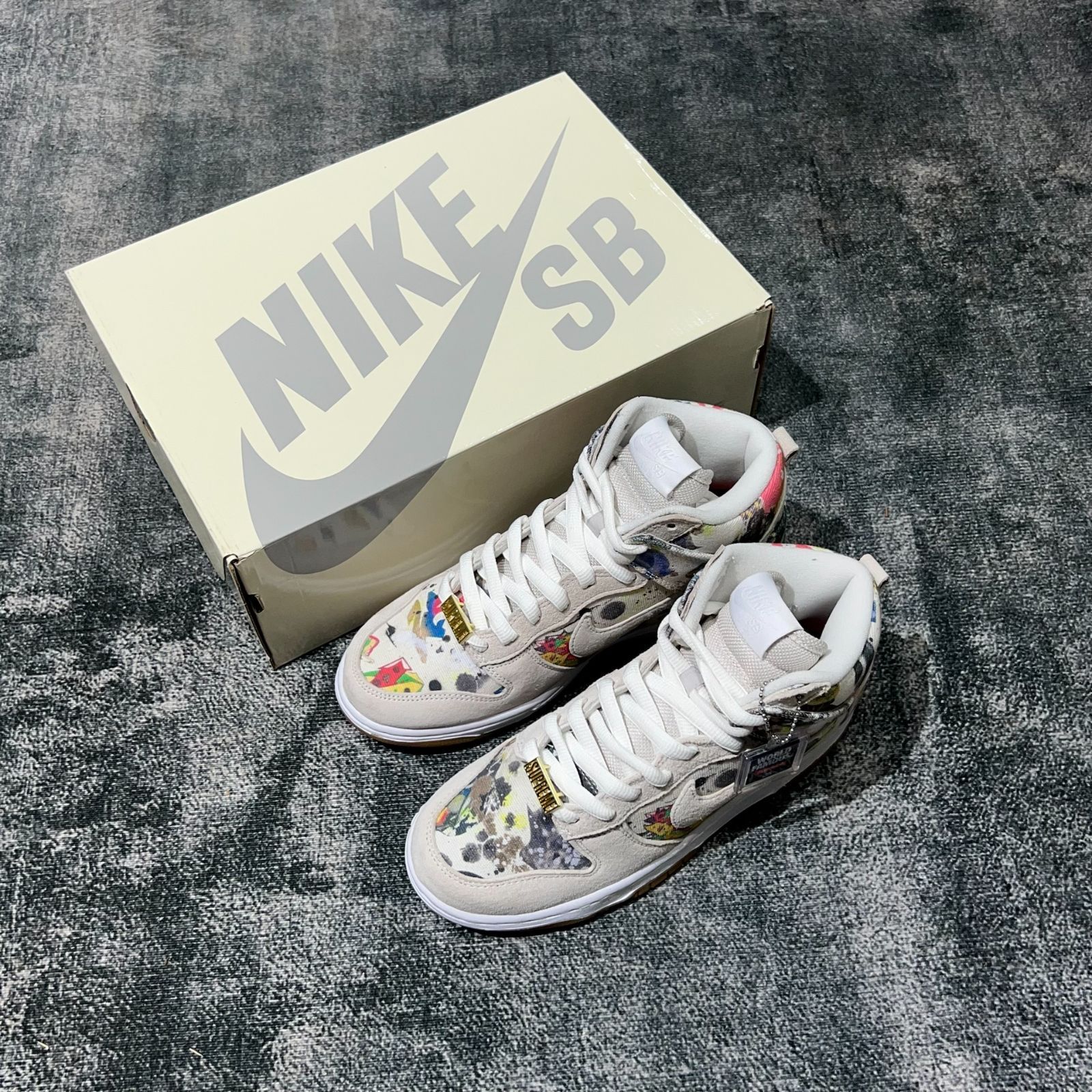 新品】 Nike SB Dunk High Rammellzee シュプリーム × ナイキ SB ダンク ハイ ラメルジー FD8779-100 -  メルカリ