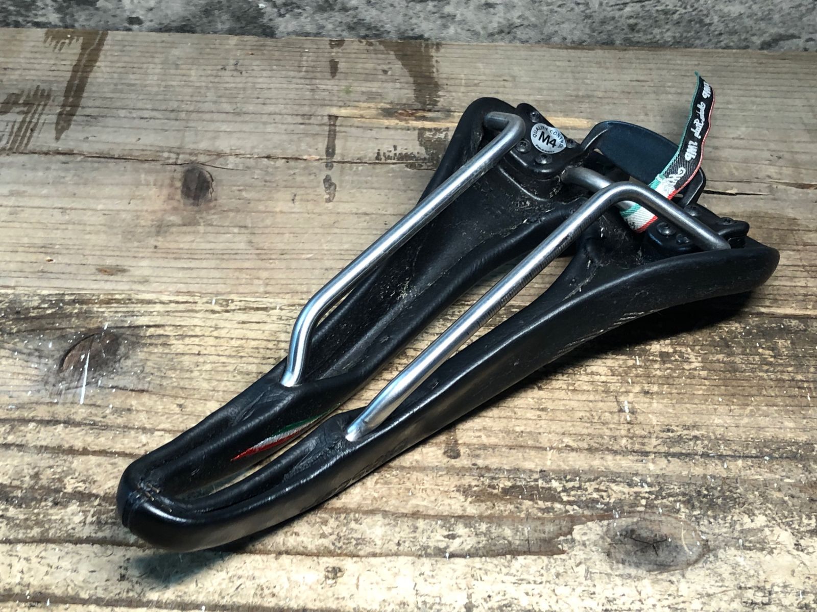 AISI304レール 実測132mm