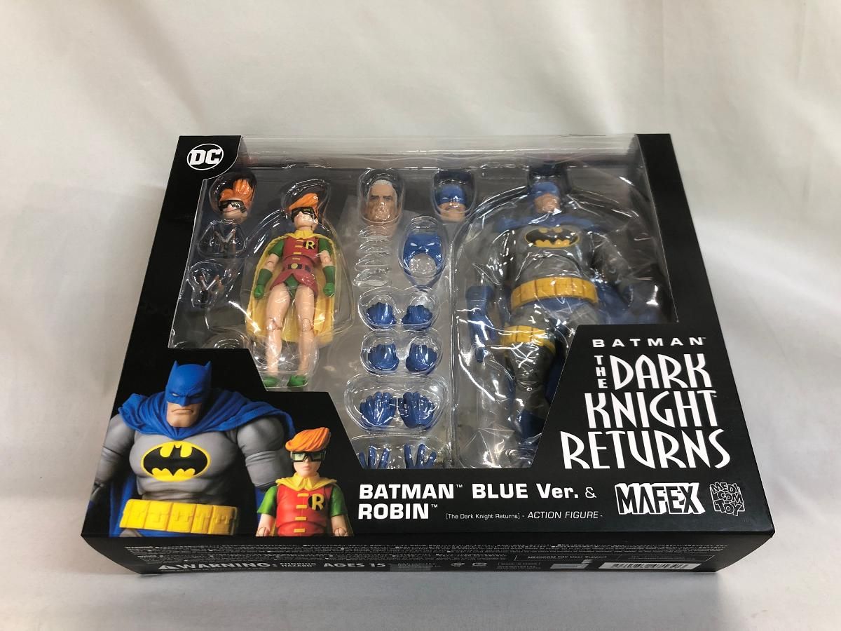 メディコムトイ　マフェックス No.139 バットマン ブルーバージョン&ロビン MAFEX バットマン ブルーVer. ＆ ロビン（ダークナイト