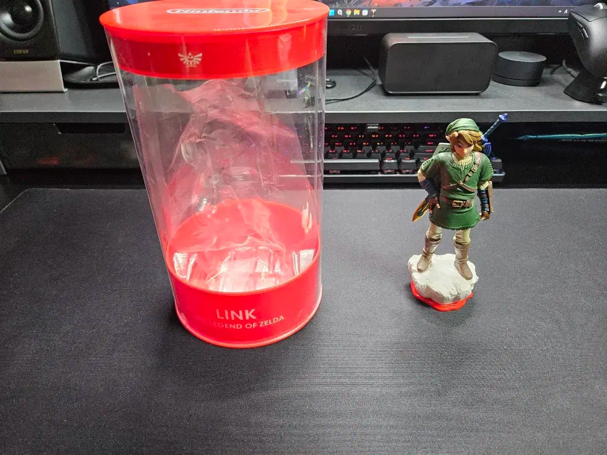 最安値，爆買い】 Nintendo（任天堂） ストア ゼルダの 伝説 リンク