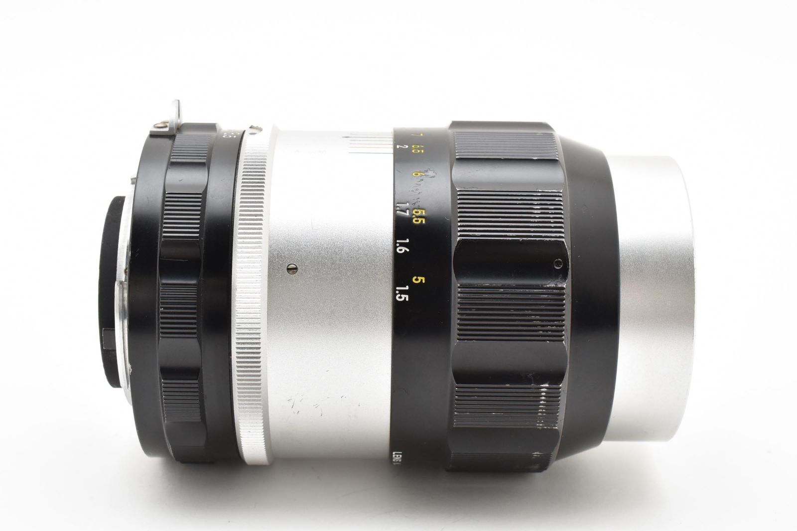 【美品・光学良好】NIKKOR-Q 135mm F3.5 ニコンF用 Repair: Nikkor-Q 135mm f/3.5 Auto | Richard Haw's Classic