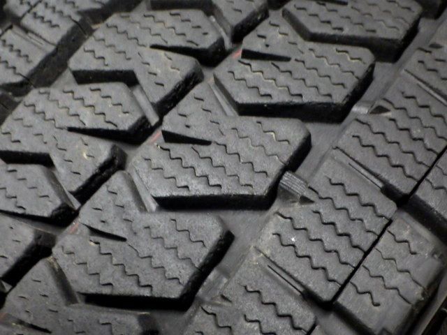 続々入荷中！ SP745 F◆送料無料◆2025年製造 約8.5部山◆BS BLIZZAK VL10◆195|80R15 107|105NLT◆4本