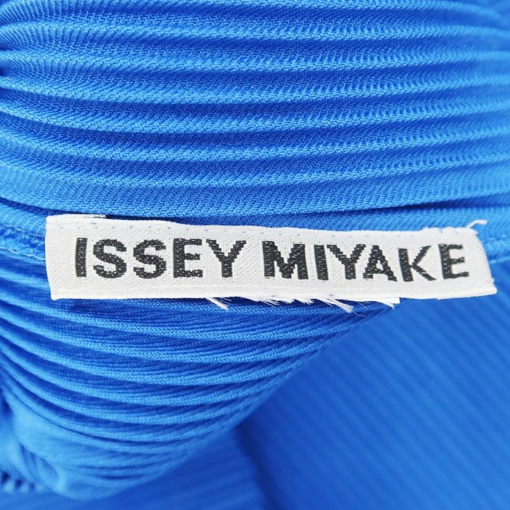 ISSEY MIYAKE - 【中古】イッセイミヤケ ISSEY MIYAKE 2024年春夏 プリーツ加工 カットソー ブルー【サイズ表記なし（L位）】【レディース】 中古】イッセイミヤケ ISSEY MIYAKE 2024年春夏 プリーツ加工