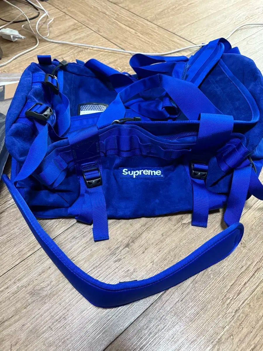 シュノ ベースキャンプ ダッフルバッグ スエード 23fw