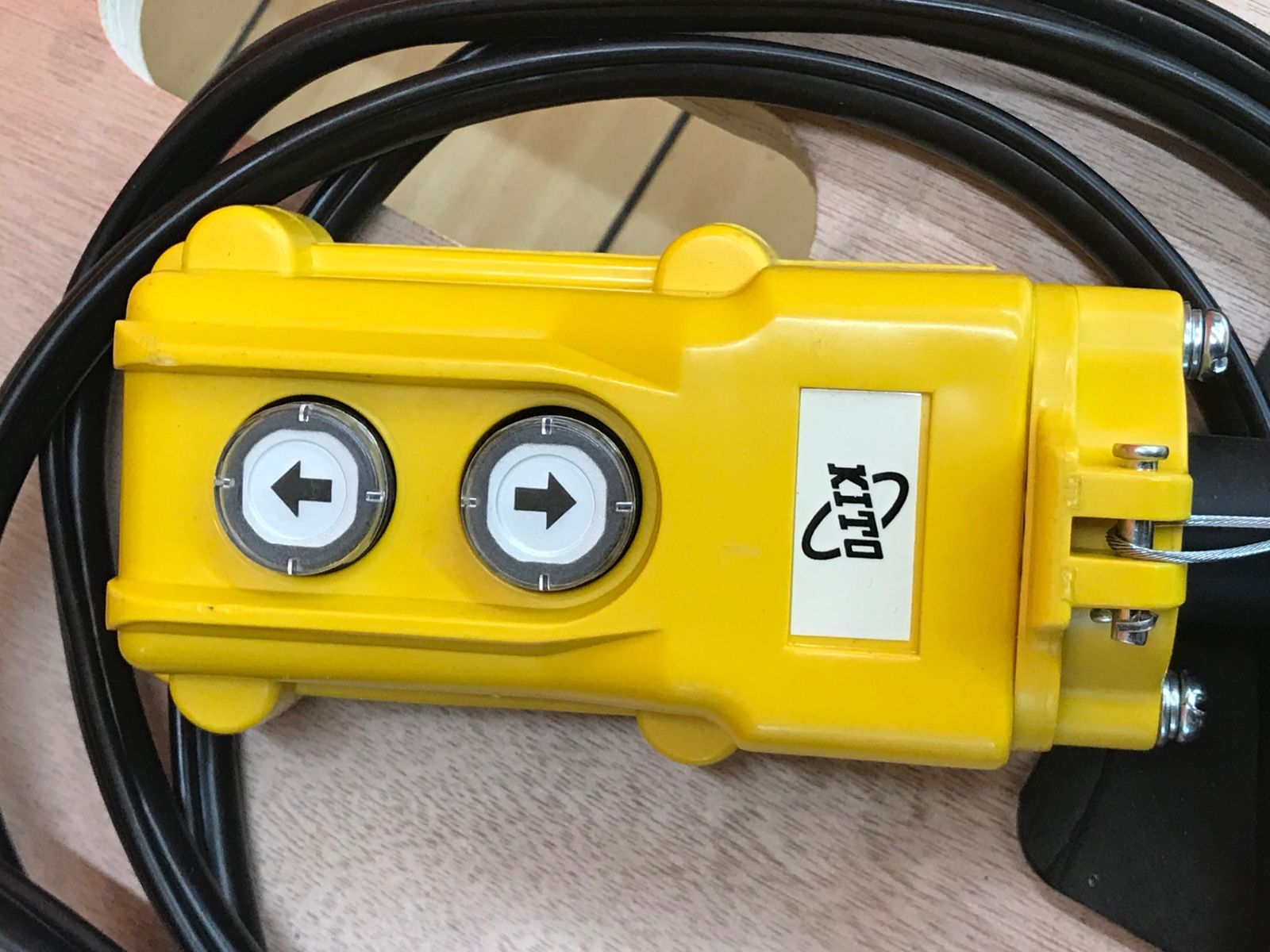 キトー 3相AC200V100kg電動チェーンブロックキトーセレクト1速形