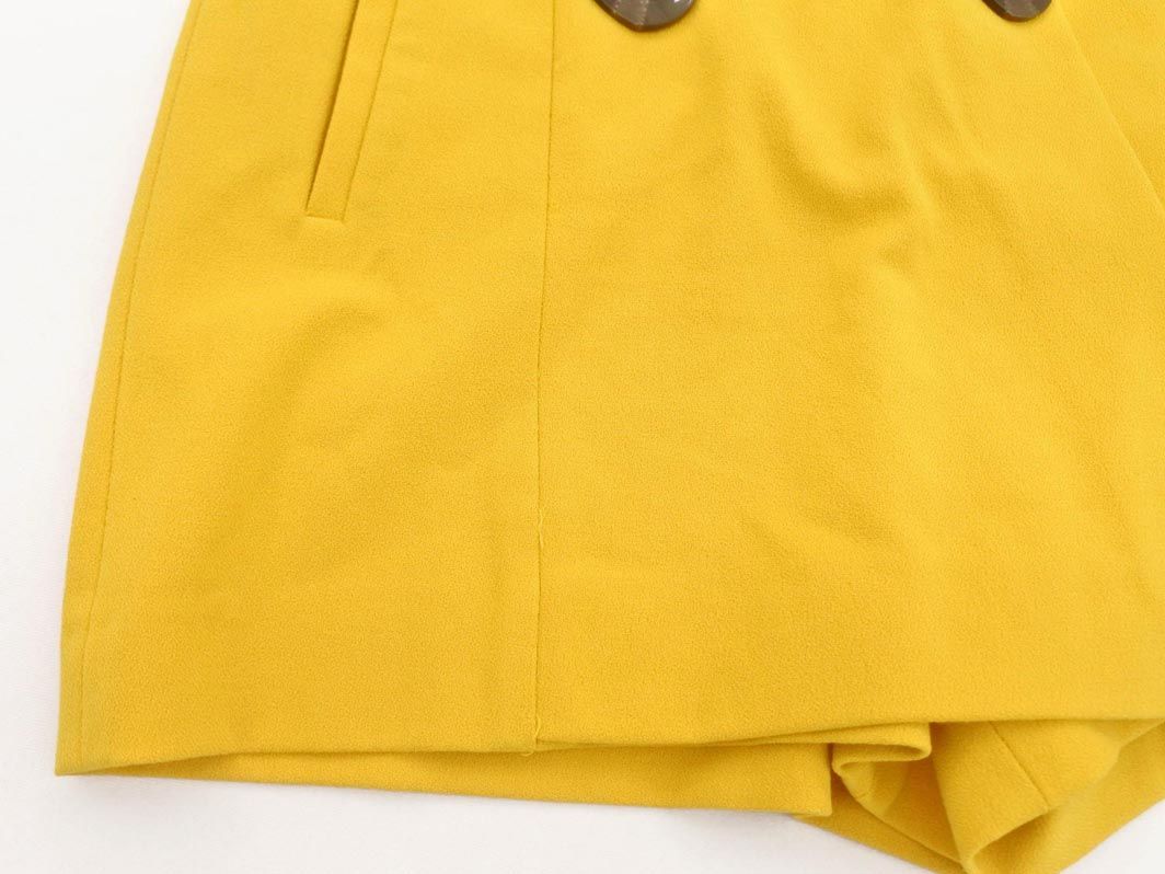 ZARA ザラ ボタン ショート パンツ sizeS/黄 □◇ レディース
