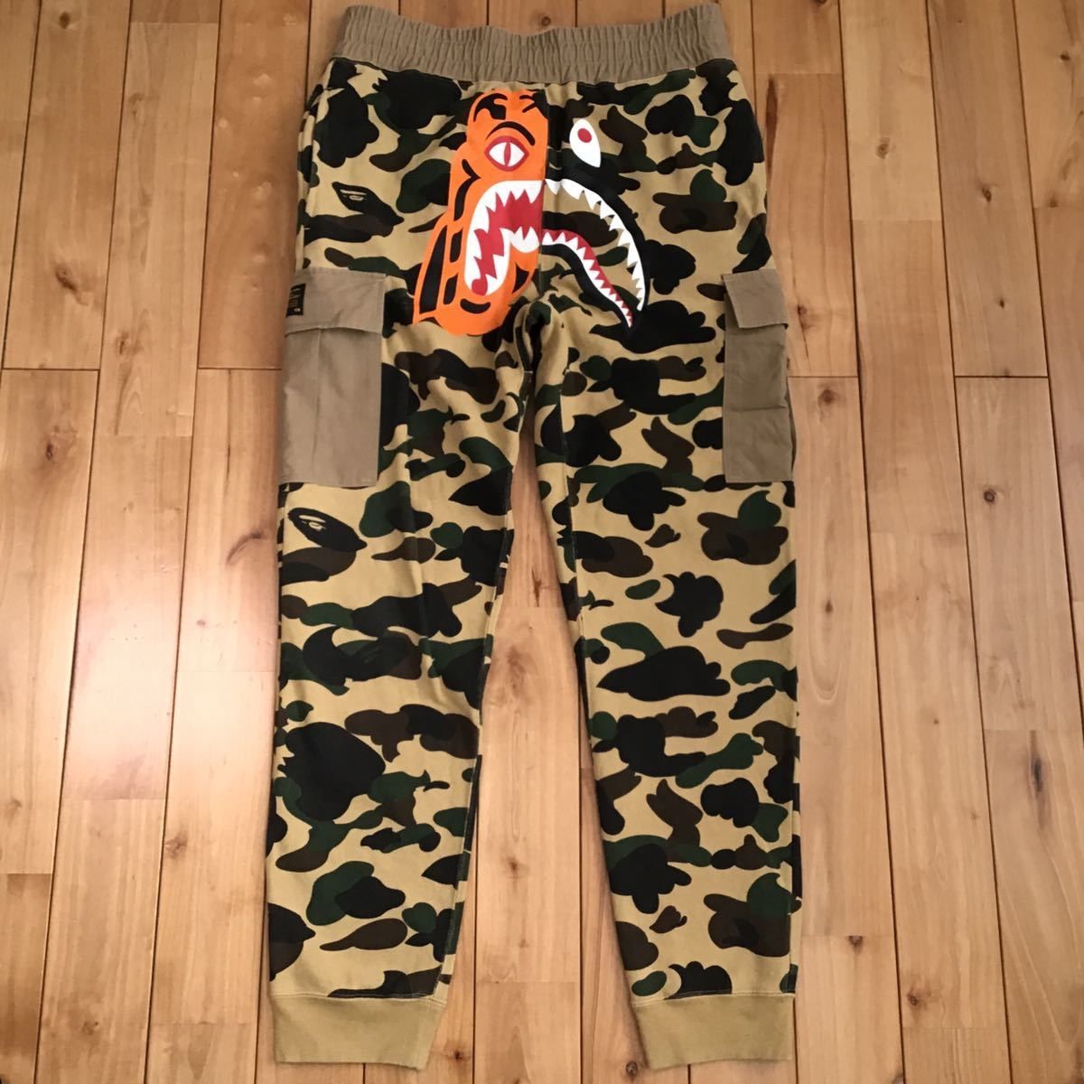 L】bape タイガーシャーク スウェットカーゴパンツ smcint.com