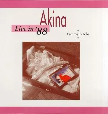 中古】LD 中森明菜/ライヴ・イン'88-ファム・ファタール - メルカリ