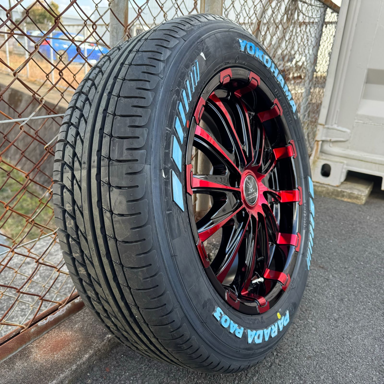 車検OK ハイエース 17インチ タイヤホイールセット 4本セット 1