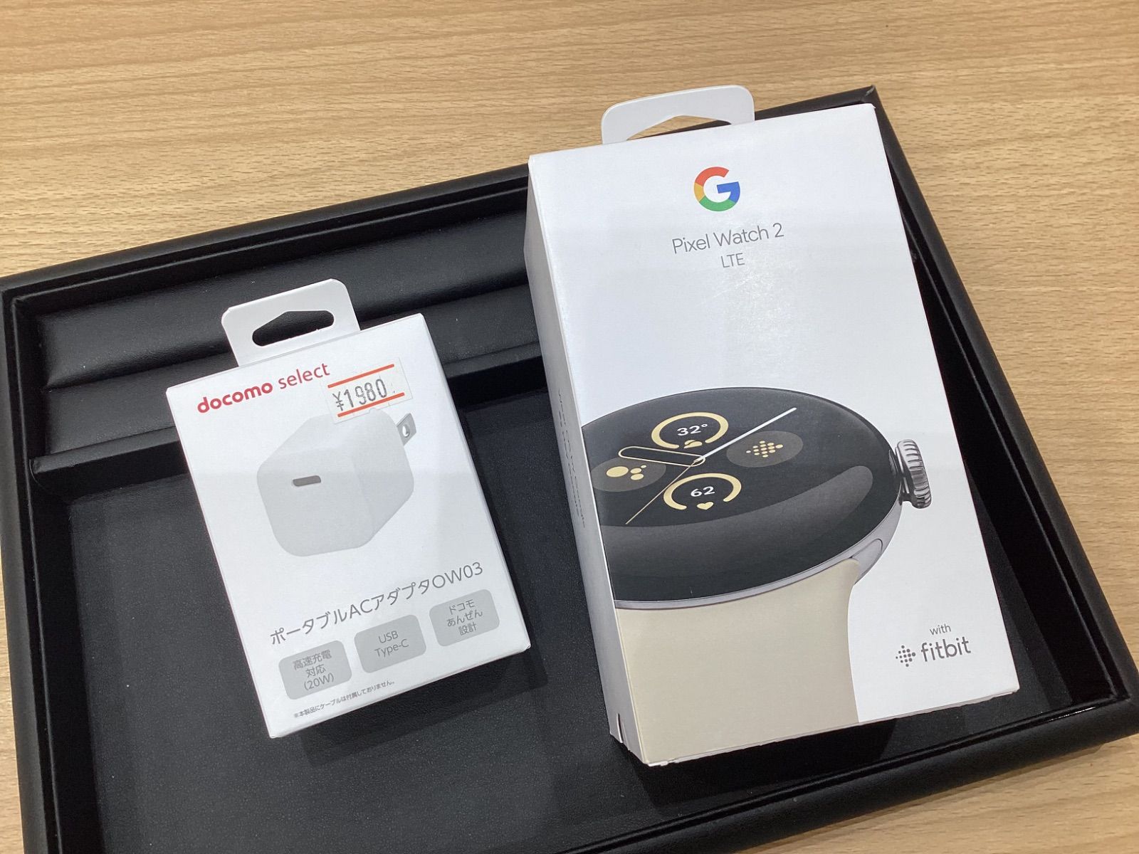 KA889 Google pixel Watch2 LTE オマケ付き(ポータブルACアダプター