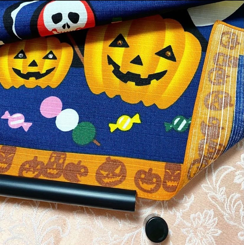 メルカリShops - ハロウィンタペストリー スワロフスキー付 日本製 京のおうち時間