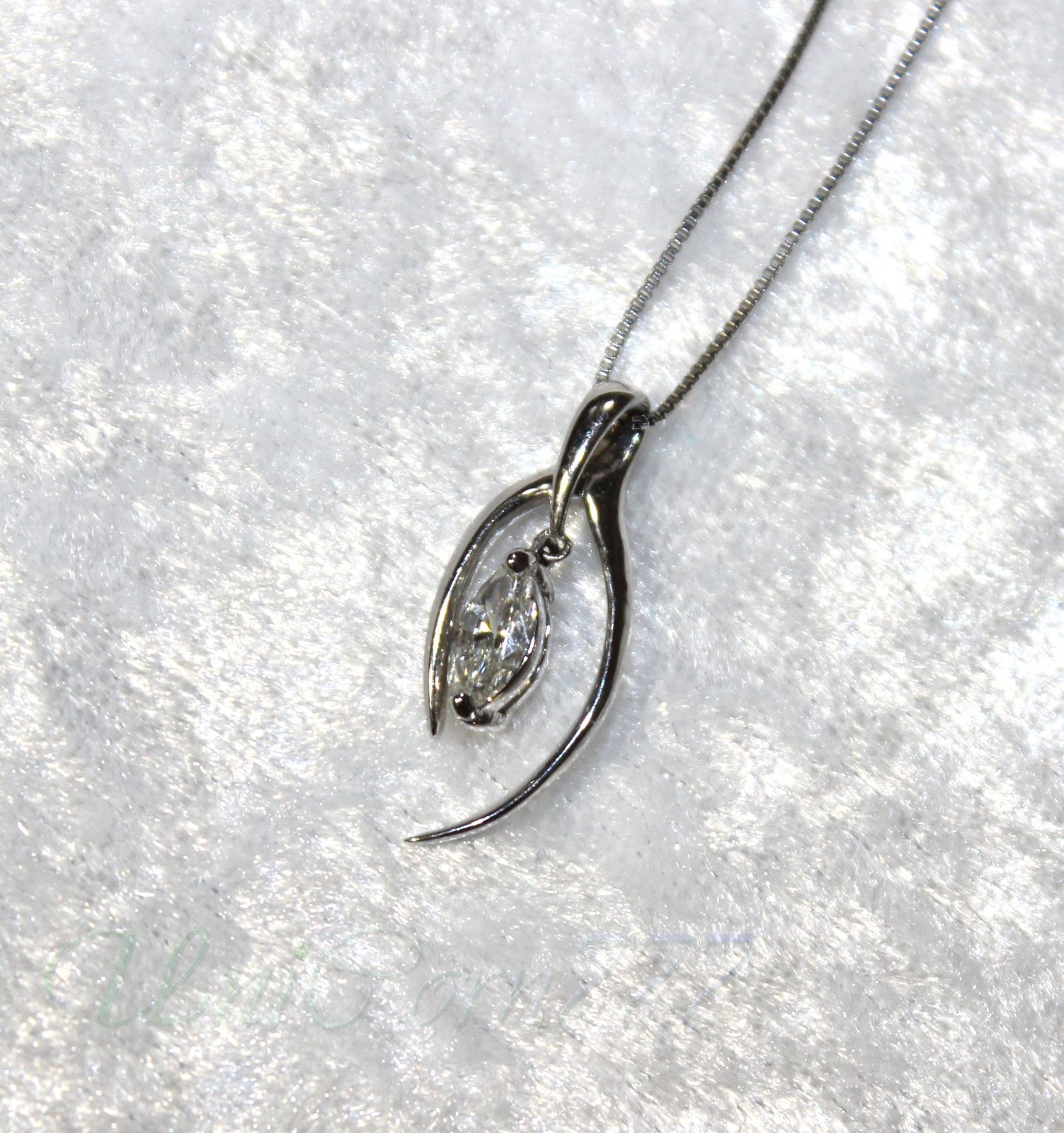 鑑別付天然ダイヤモンドネックレス TypeA 0.357ct JVS2 Pt900/Pt850  