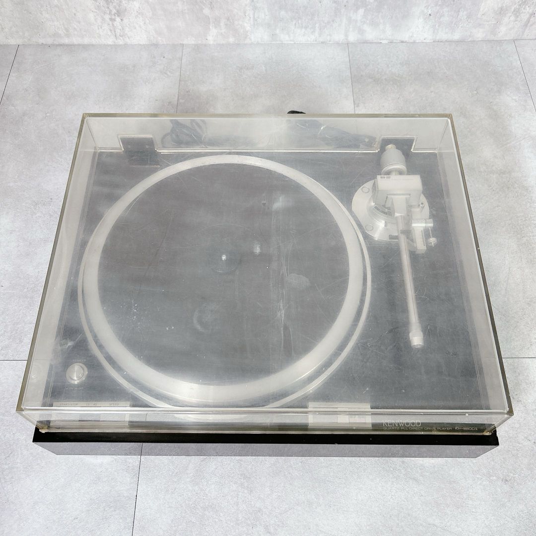 レコードプレーヤー ターンテーブル