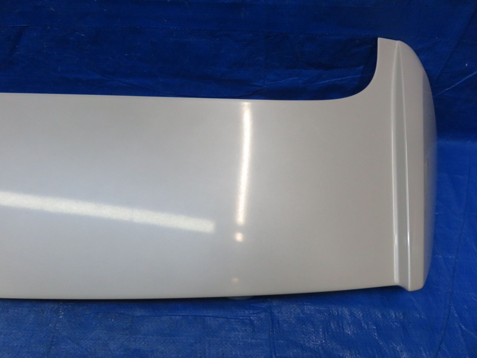 サテンホワイト37J