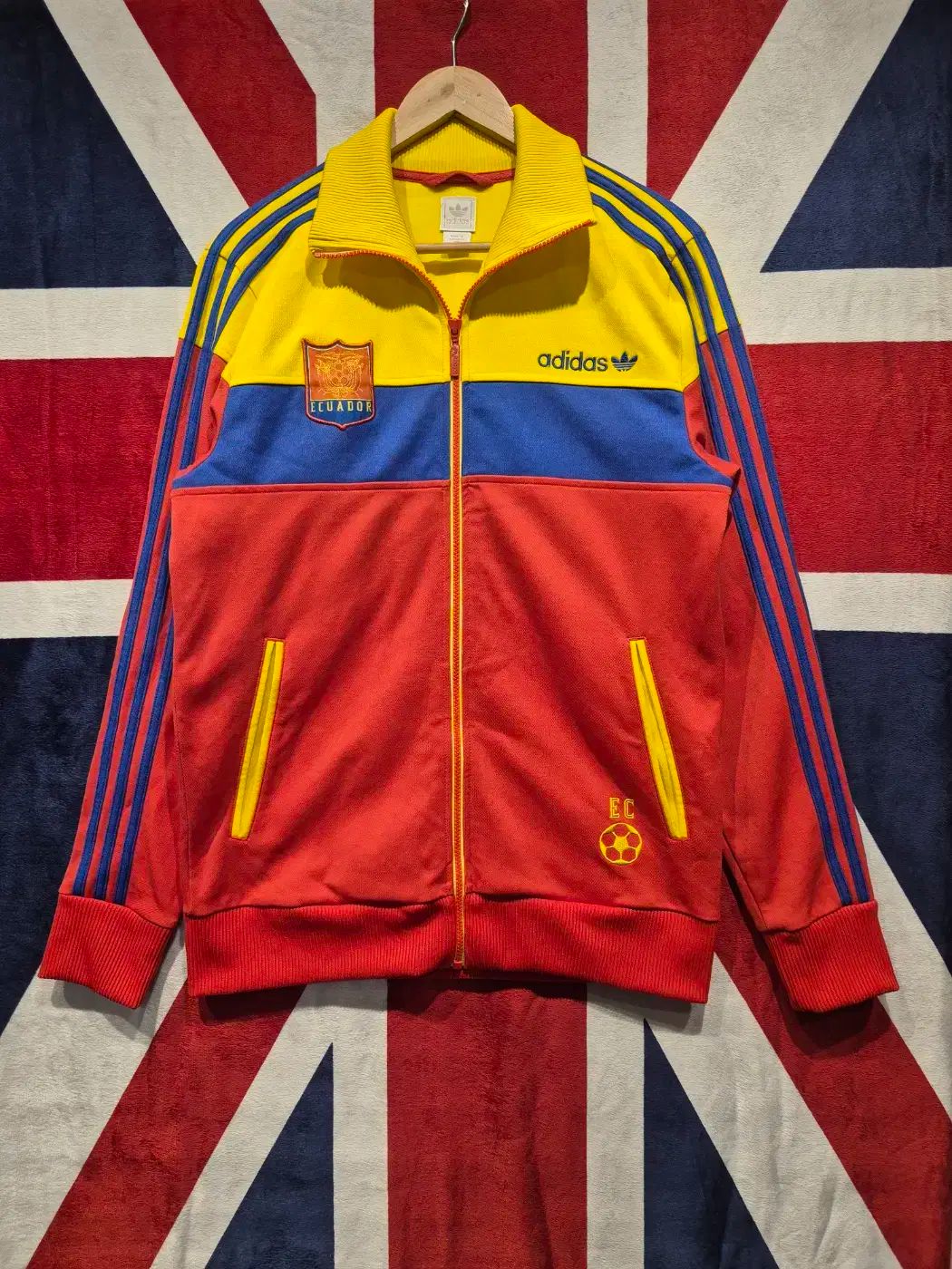 100 adidas(アディダス) オールドスクール エクアドル語 国代表 ジャージ