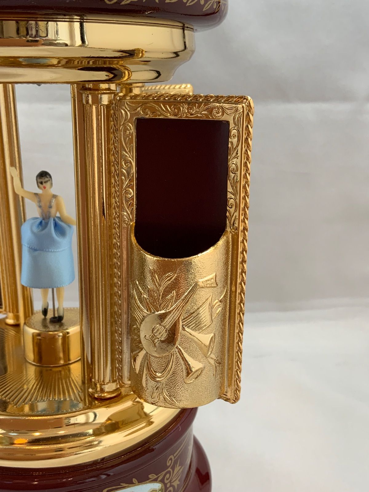 葉巻入れつき 美しき青きドナウ