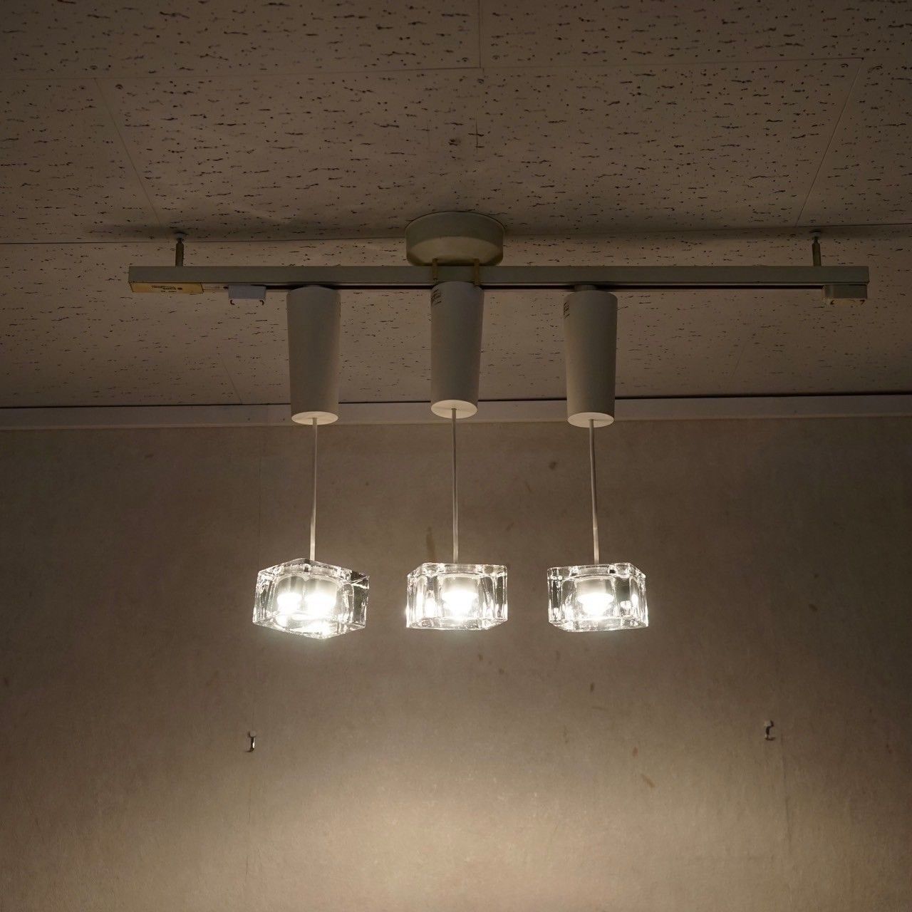 ダイニング 照明